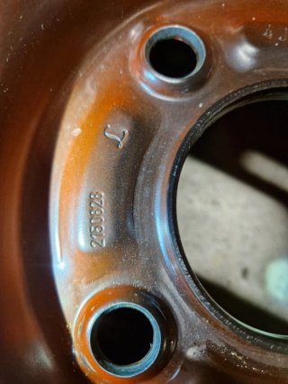 Rueda de emergencia Ford Focus