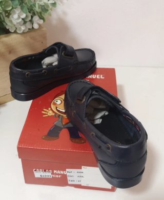 Sapatos Criança Tam. 27 Azul - NOVO