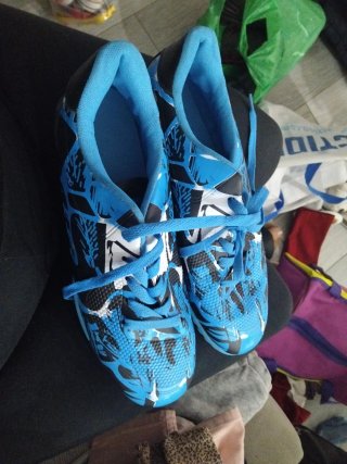 Botas de fútbol n 40