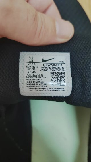 Zapatillas Nike Negras y Blancas