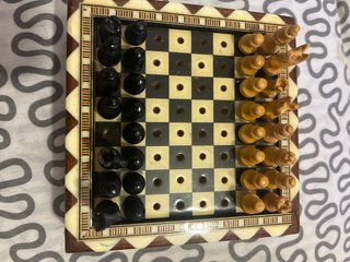 Gioco di Scacchi in Legno con Intarsio