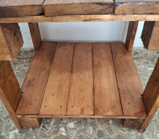 Mesa Auxiliar Rústica de Madera