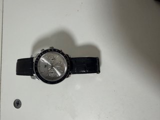 Reloj Lip Cronógrafo Negro y Plateado