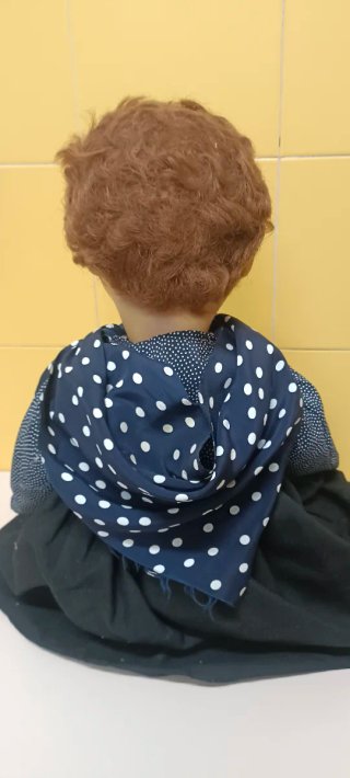 Muñeca antigua abuela