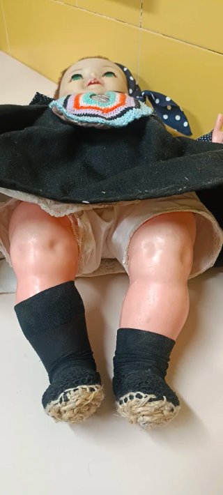 Muñeca antigua abuela