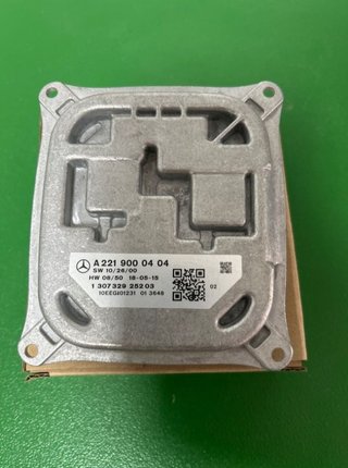 Módulo de Luces Mercedes A2219000404