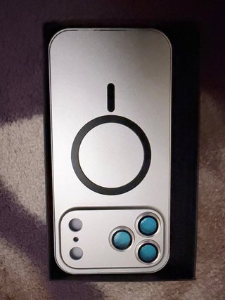 Funda Magnética Aluminio Titanio para iPhone 17pro