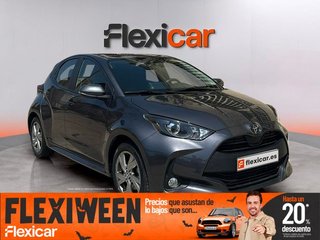 Toyota Yaris 1.5 120H Business Plus