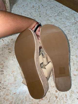 Sandalias de cuña con esparto