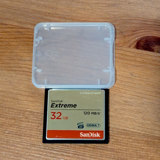 Carta CompactFlash SanDisk Extreme 32GB