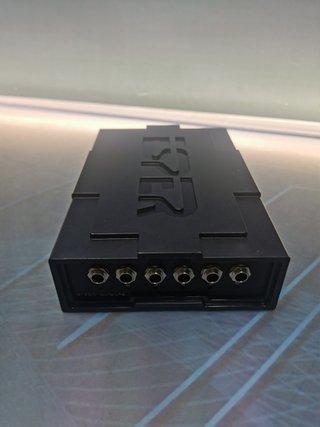 Alimentatore multicamera Esper 48 VDC, 5 VDC, 6 uscite