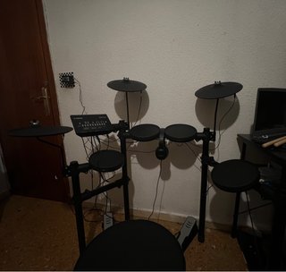 Batería Electrónica Yamaha DTX402K