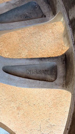 Set de 4 Llantas Nissan 17 pulgadas