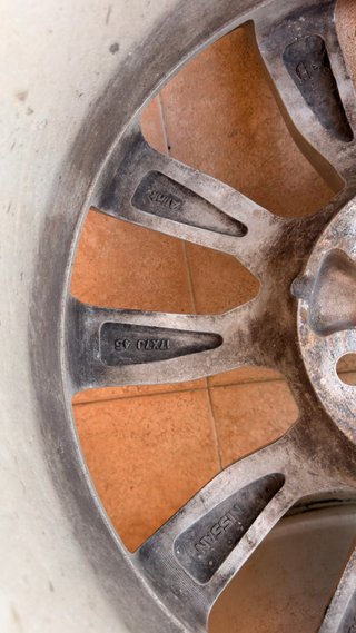 Set de 4 Llantas Nissan 17 pulgadas