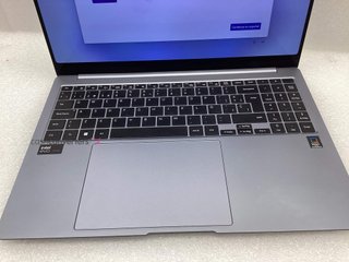 pc portatil samsung gxy book 4