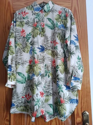 Camisa Zara Estampada Animales y Hojas