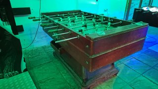 Futbolín de madera