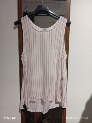 Blusa Luana sin mangas rayas abotonada