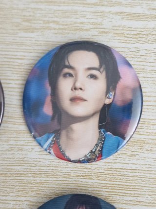 Pines de Chapa BTS Suga