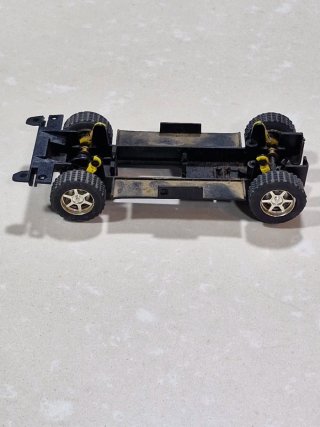 Scalextric chasis Ford ranger ninco