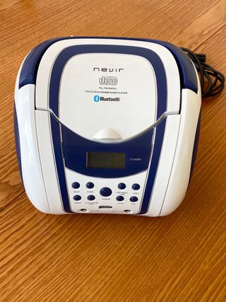 Radio CD Portátil Nevir Bluetooth USB