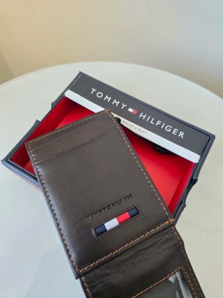 Cartera Tommy Hilfiger Marrón
