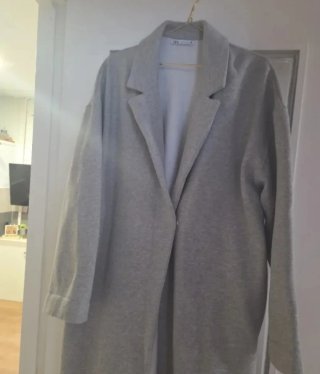 Abrigo Zara Talla Única Gris