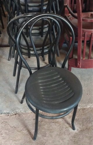 30 Sillas Metálicas para Bar. Precio unidad