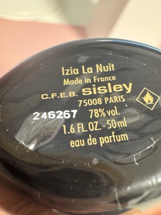 Izia la Nuit perfume