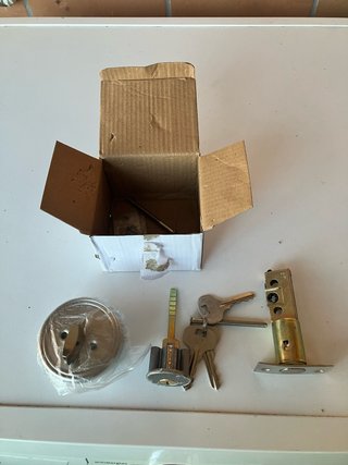 Cerradura con condena y llaves