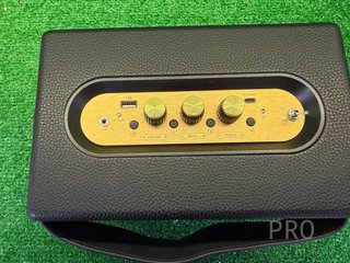 CREATE Speaker Retro portatile con Bluetooth, USB e AUX Nero piccolo/Design retrò, fino a 5 ore di autonomia, tracolla, 40W