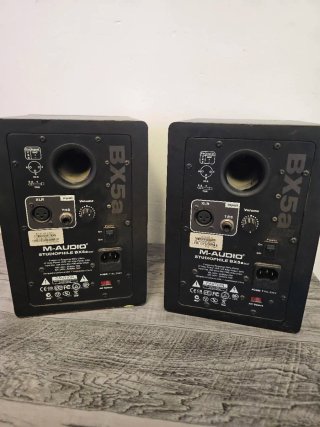 Monitori autoamplificati M-Audio BX5a Deluxe