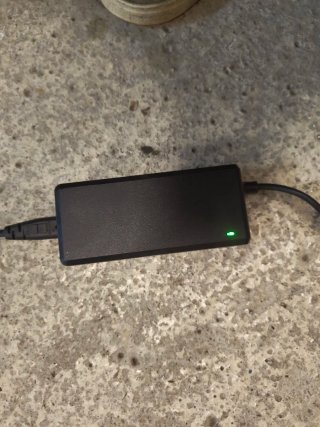Cargador para Patinete Eléctrico