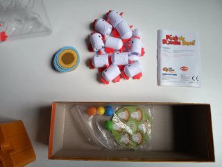 Peek-a-doodle-doo! Juego de mesa familiar