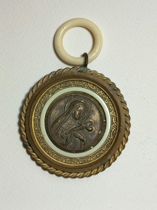 Medallón Cunero Antiguo de Santa Teresita 1920