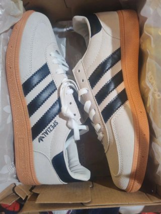 Adidas Spezial Blanco y Negro Talla 44