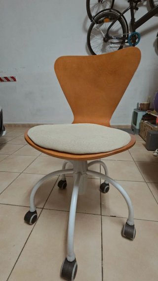 Silla de escritorio giratoria