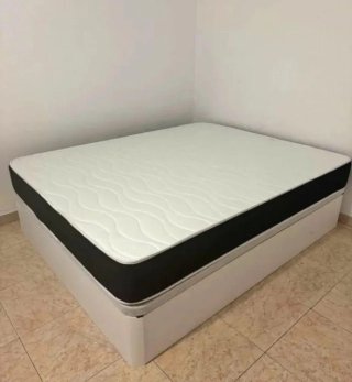 Canapés y colchones nuevos