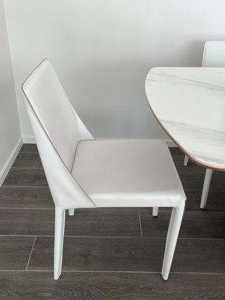 Set di 8 sedie da pranzo in pelle bianca