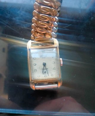 Reloj Leonidas Cuerda Manual