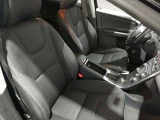 Volvo XC60 D3 Kinetic Auto 110 kW (150 CV)