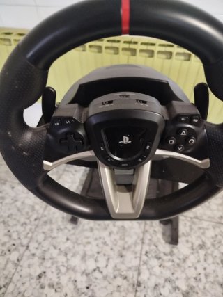 Volante Thrustmaster PS4/PS5