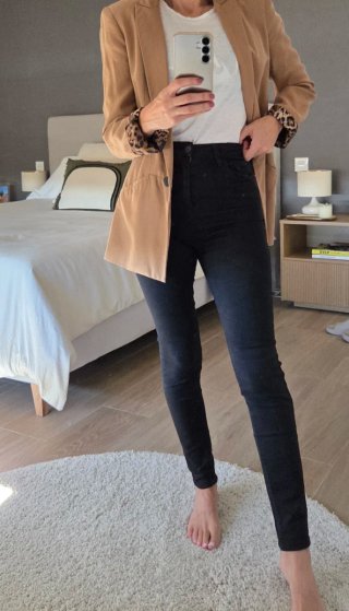 Blazer beige con forro estampado