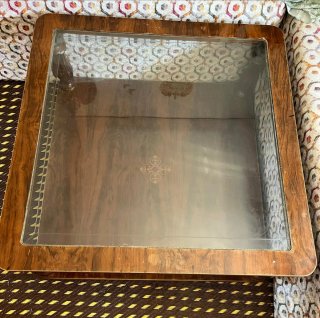 Mesa de Centro de Madera y Cristal