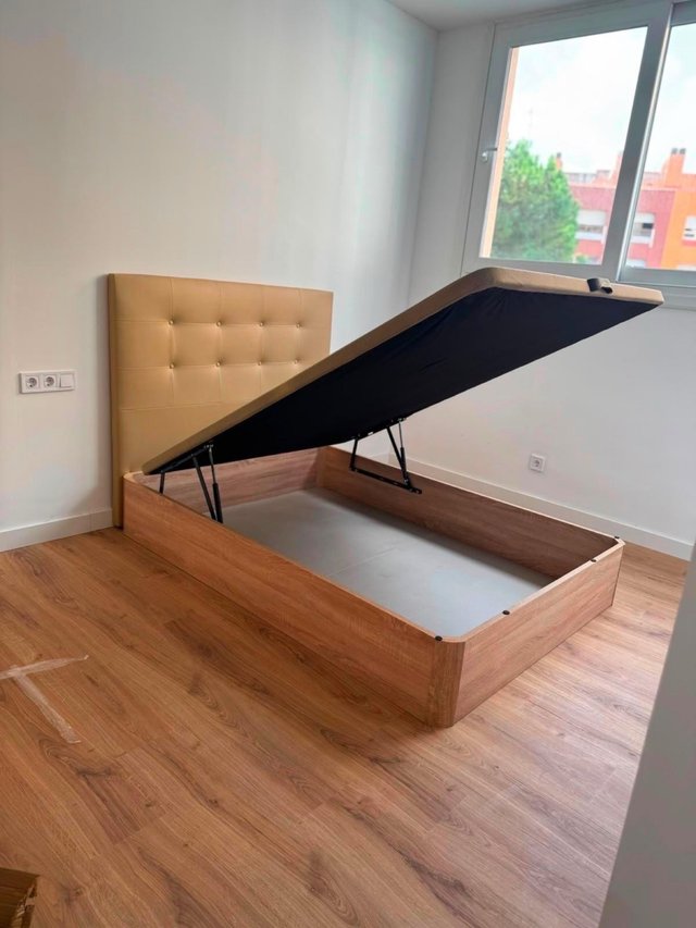 Struttura letto 135x190 in liquidazione