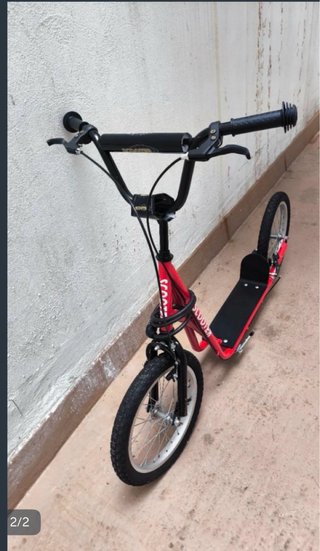 Patinete de Ruedas Grandes Rojo