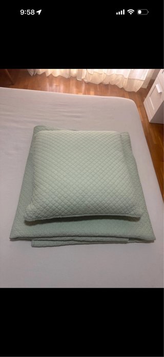Colcha y Cojín Textura Cama de 90 Medidas 185x275