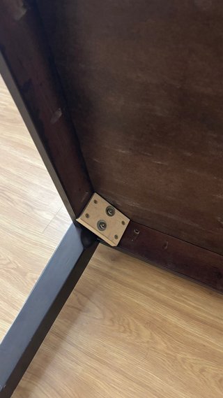 Mesa de comedor y 4 sillas