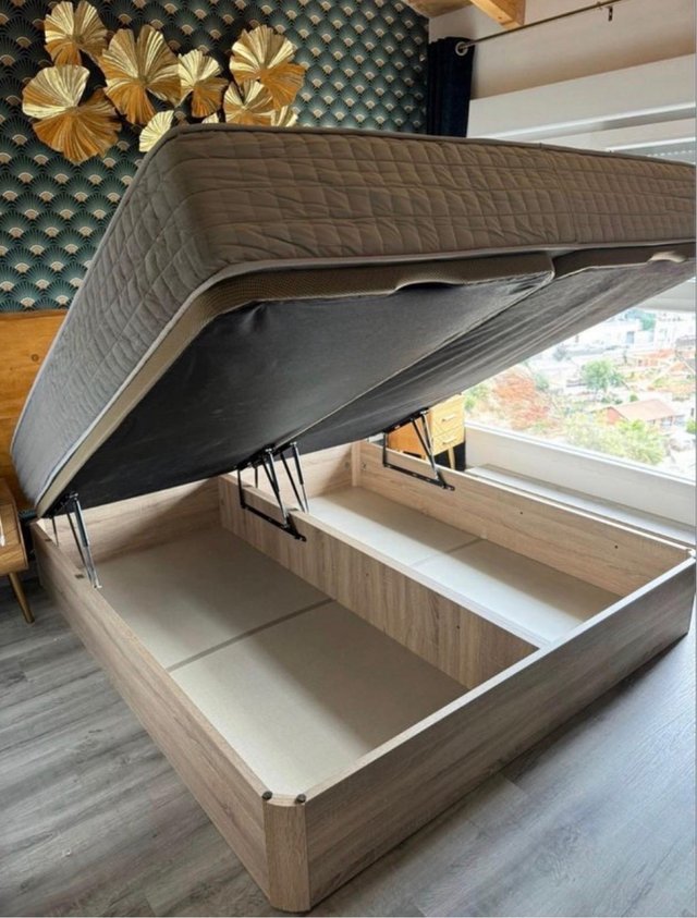 Struttura letto 180x200 in liquidazione