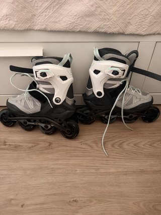 Patines en línea con casco